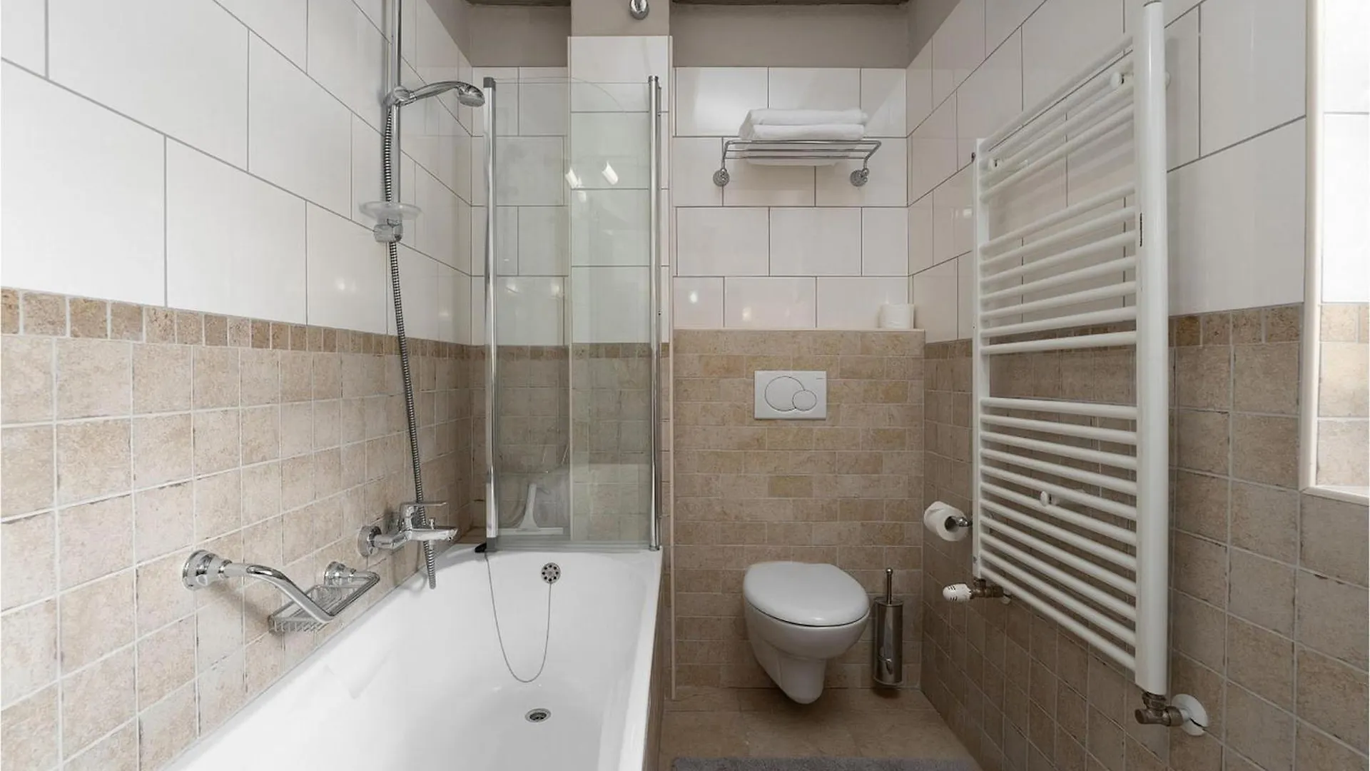 Villa Maria Selina 0*,  Croatia